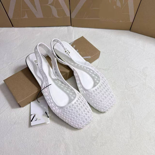 👡🌸 Női fonott nyitott sarkú szandál